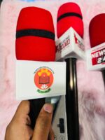 Reporting Microphone